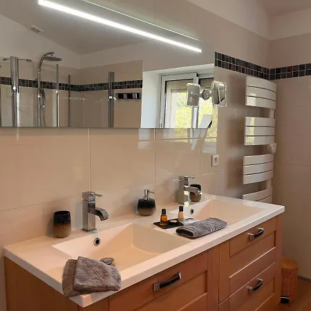 Chateau Canteloup Saint-Caprais-de-Bordeaux