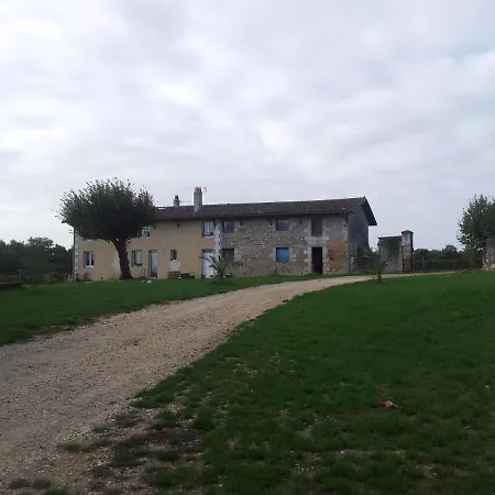 Domaine Canteloup بيت للعطل *