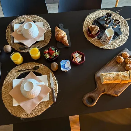 Couette-café Chateau Canteloup *