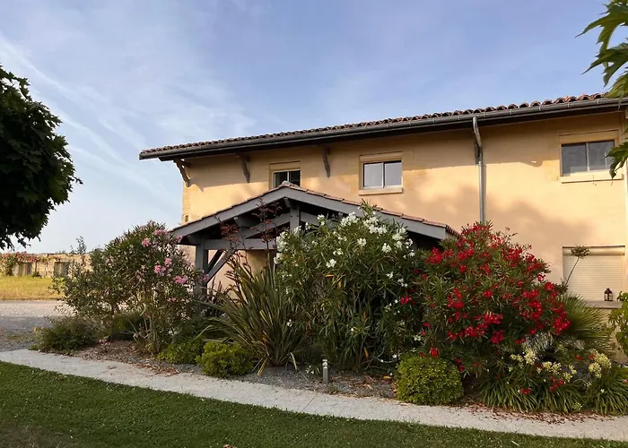 Chateau Canteloup Saint-Caprais-de-Bordeaux